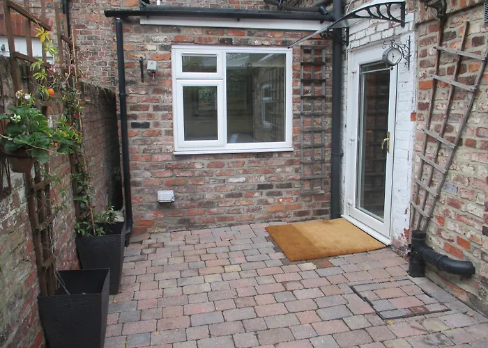 St. Raphael Guest HouseBed and Breakfast